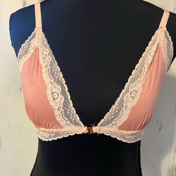 Eberjey Pink and Cream pink Lace Bralette - Picture 6 of 7